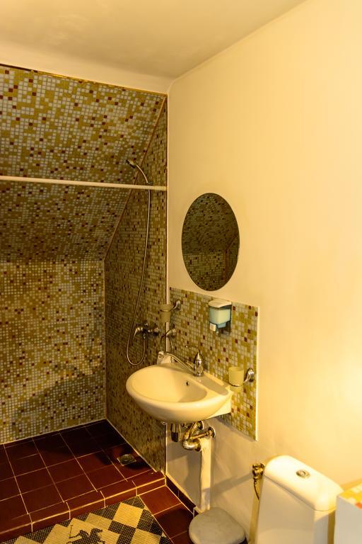 Apartment Leonardo Da Vinci Plovdiv Exteriör bild