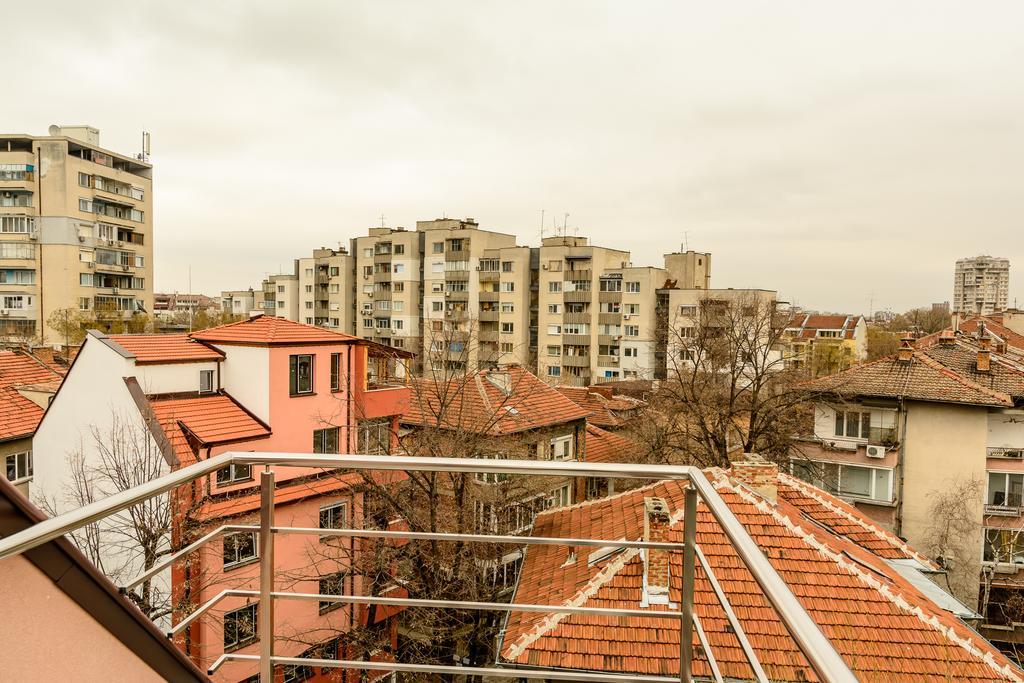 Apartment Leonardo Da Vinci Plovdiv Exteriör bild