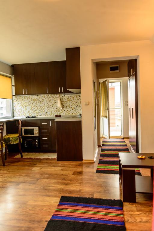 Apartment Leonardo Da Vinci Plovdiv Exteriör bild